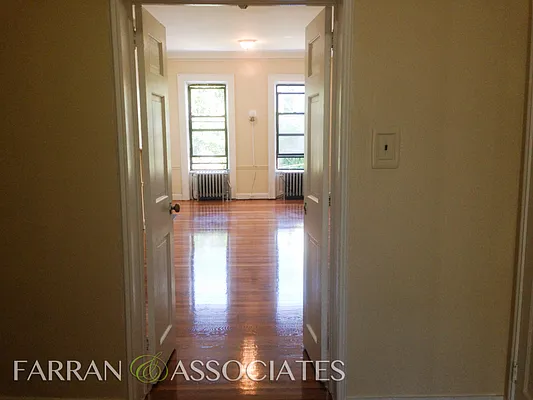 Rented by Farran & Associates | media 2