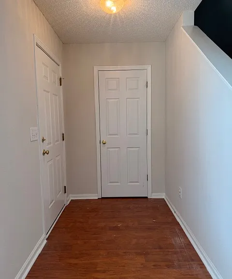412 Killian Green Dr — Photo 3