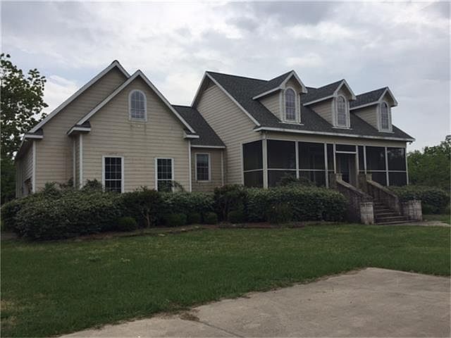1st image of 618 Welton Ln