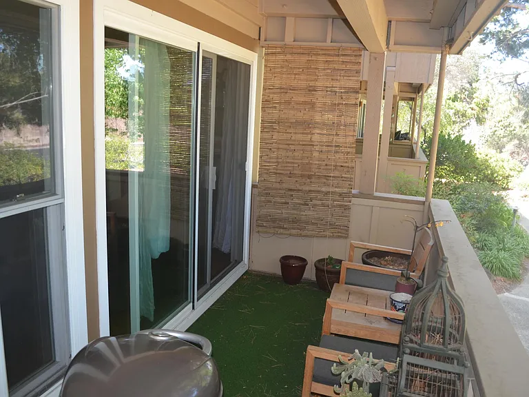 2468 W Bayshore Rd #5 — Photo 34
