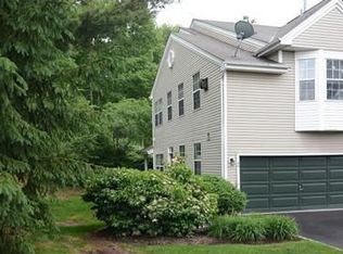 30 Oak Knoll Ln, Bedminster, NJ 07921