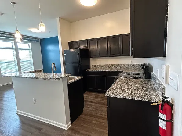 632MLK Apartments