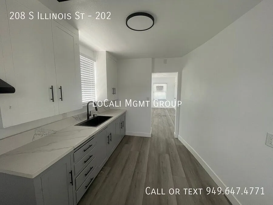 Fully Remodeled 1-Bedroom Apartment in Anaheim — Photo 2