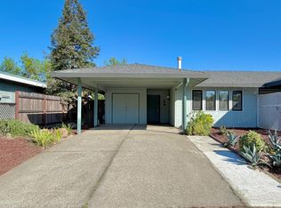 103 Grande Ave, Davis, CA 95616