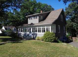 88 Homestead St, Manchester, CT 06042