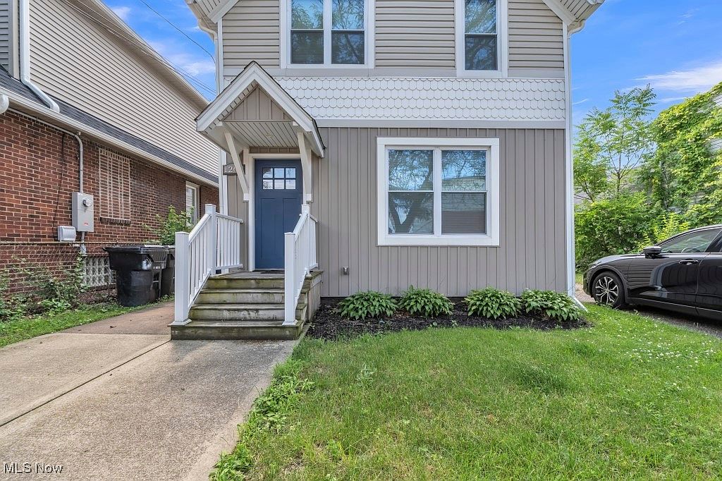 1262 W 65th St, Cleveland, OH 44102 | Zillow