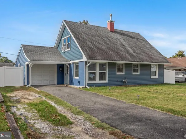 30 Babcock Ln, Willingboro, NJ 08046