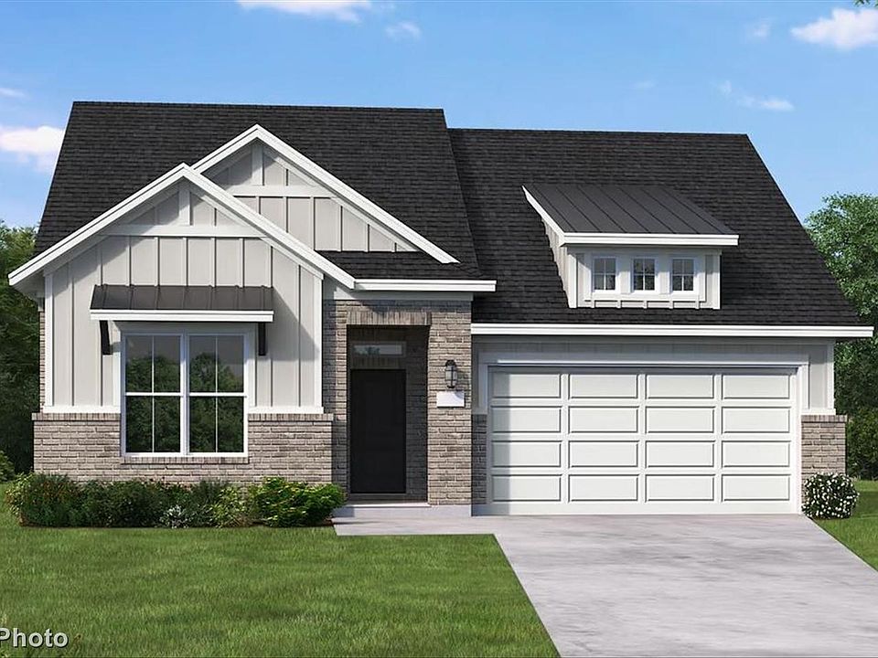 2nd image of 1792 Monarch Way