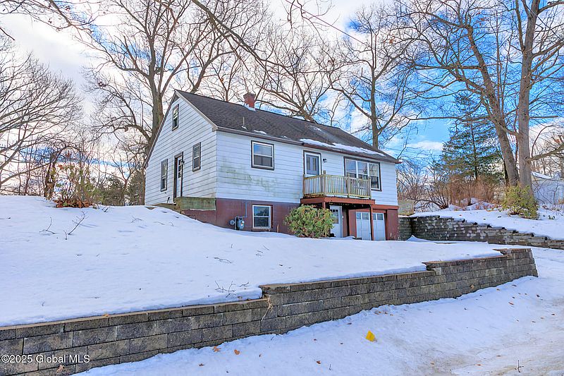 3rd image of 982 Watervliet Shaker Road