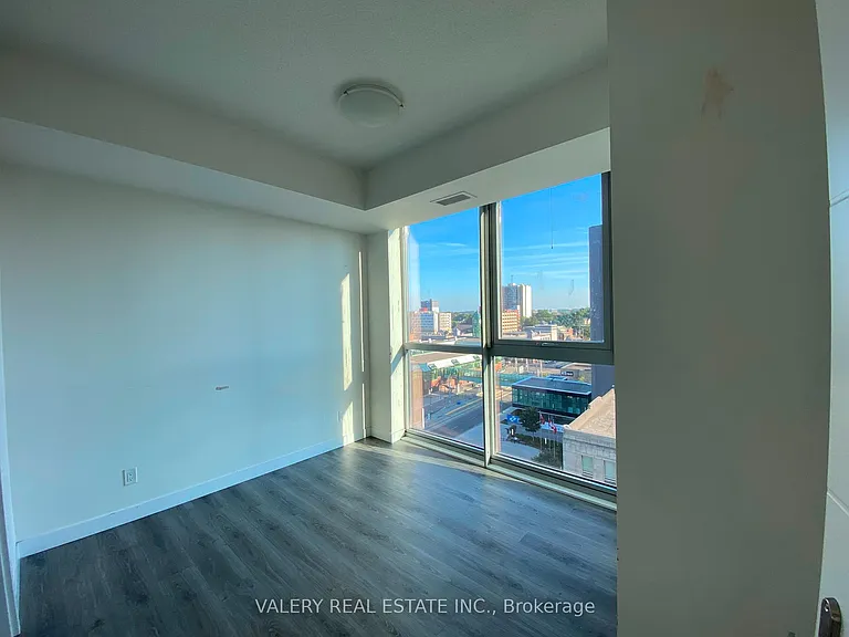 60 Frederick St #809 — Photo 36