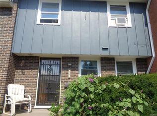 4275 Belmont Dr, Liverpool, NY 13090