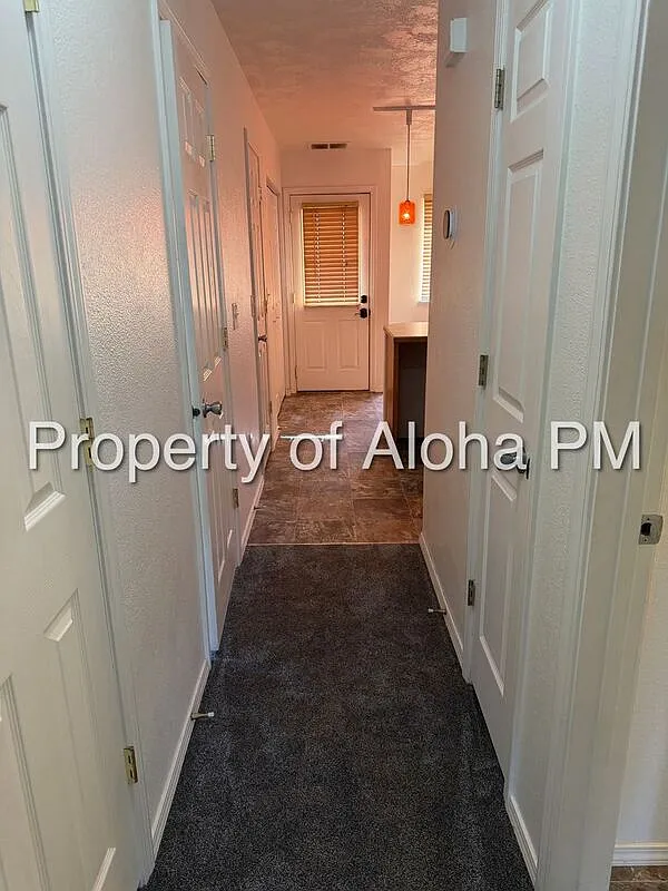 2 bed, 1.5 bath, 1156 sqft, $1,951 — Photo 4
