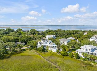 228 Haddrell St, Mount Pleasant, SC 29464