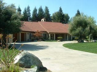 2262 E South Bear Creek Dr, Merced, CA 95340