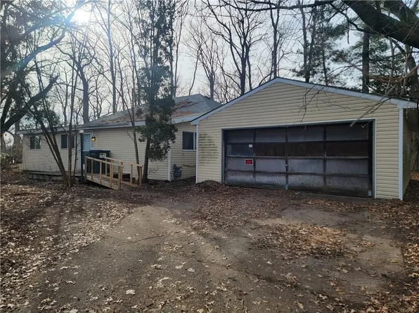 1606 Ruby Lane, Eau Claire, WI 54703