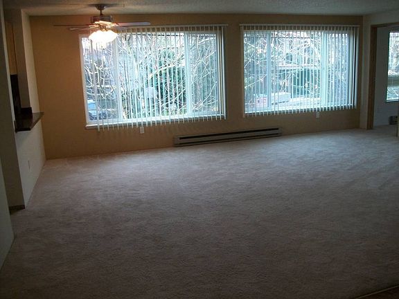 4th image of 7415 5th Ave NE APT 105