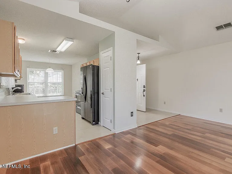 2645 Cobblestone Forest Dr — Photo 12