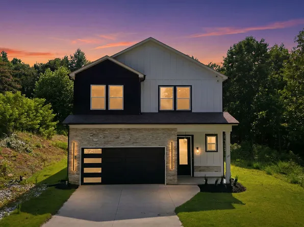 127 Moore Dr, Easley, SC 29642