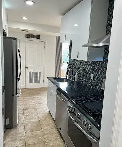 448 River Rd #K — Photo 6