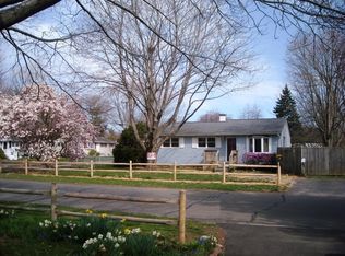 1 May Ct, Old Saybrook, CT 06475