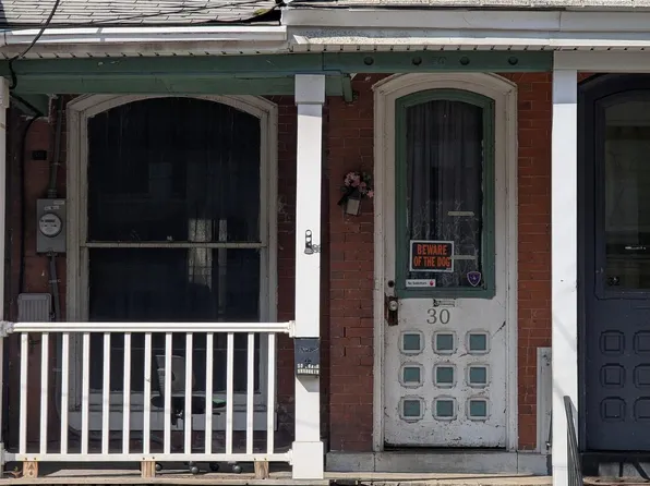 30 N Shamokin St, Shamokin, PA 17872