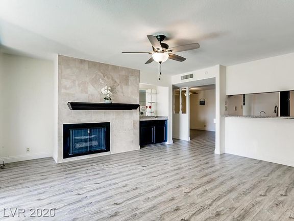4th image of 745 N Royal Crest Cir Unit 126