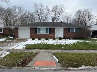 170 Woods Rd, Springboro, OH 45066