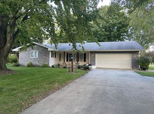 410 S Washington St, Wakarusa, IN 46573