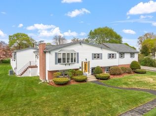 2 Eisenhower Rd, Peabody, MA 01960