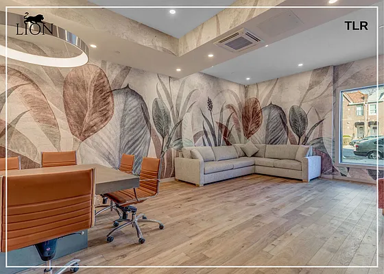 Sold by The Lion Real Estate | media 9