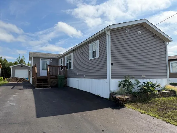 34 Woodford Drive, Deer Lake, NL A8A0E2