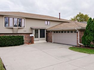 4202 E Frontage Rd, Rolling Meadows, IL 60008