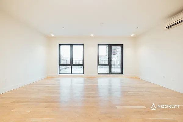 Rented by Nooklyn NYC LLC | media 18