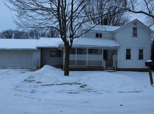 129 S Maple St, Hopkins, MI 49328