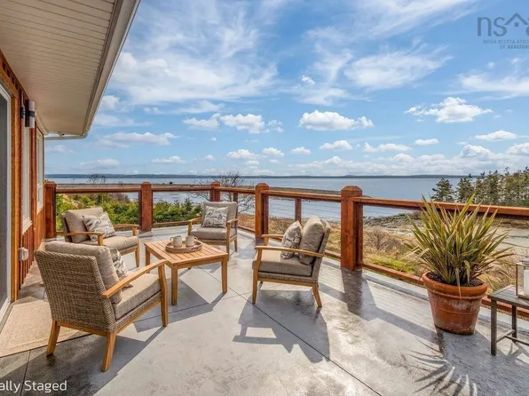 130 Scottsdale Ln, Round Island, NS B1B 1P7