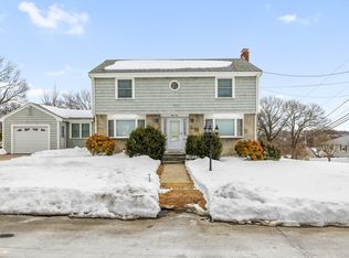84 Gardiner Rd, Quincy, MA 02169