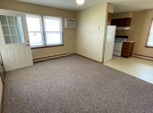 116 High St SW #1A, Mitchellville, IA 50169