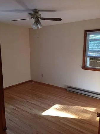 Rear bedroom