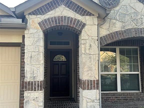 3rd image of 9963 Boulder Bend Ln