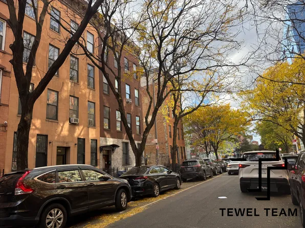 306 East 105th Street image 14 of 24