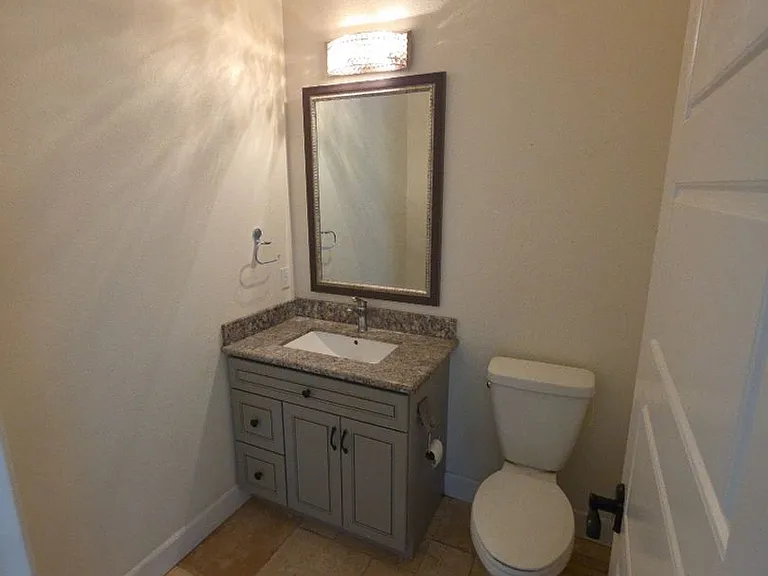 245 Katie Ct — Photo 7