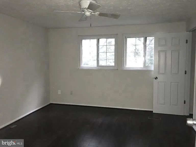 2945 Paddock Wood Ct — Photo 8