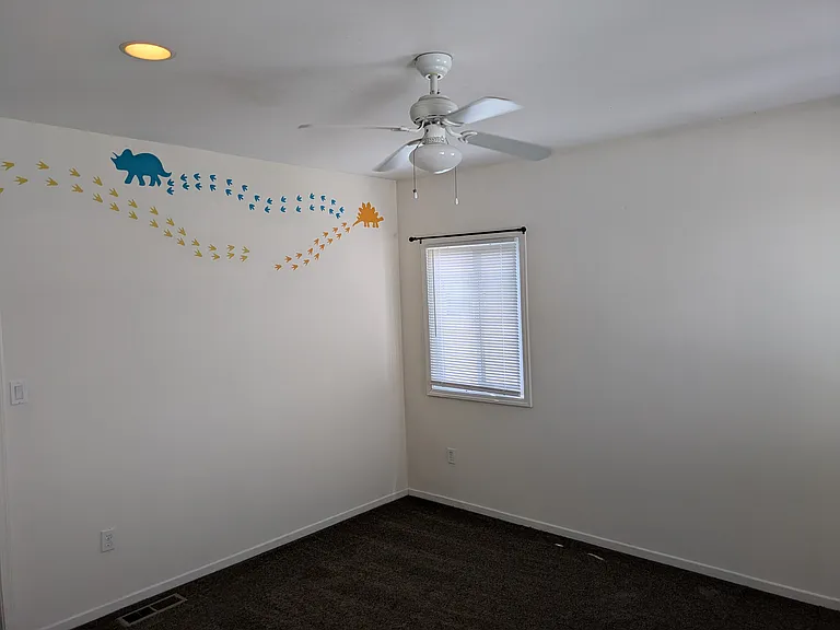 13118 E Penn St — Photo 17