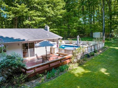 2057 Glory Rd, Frankfort, MI, 49635