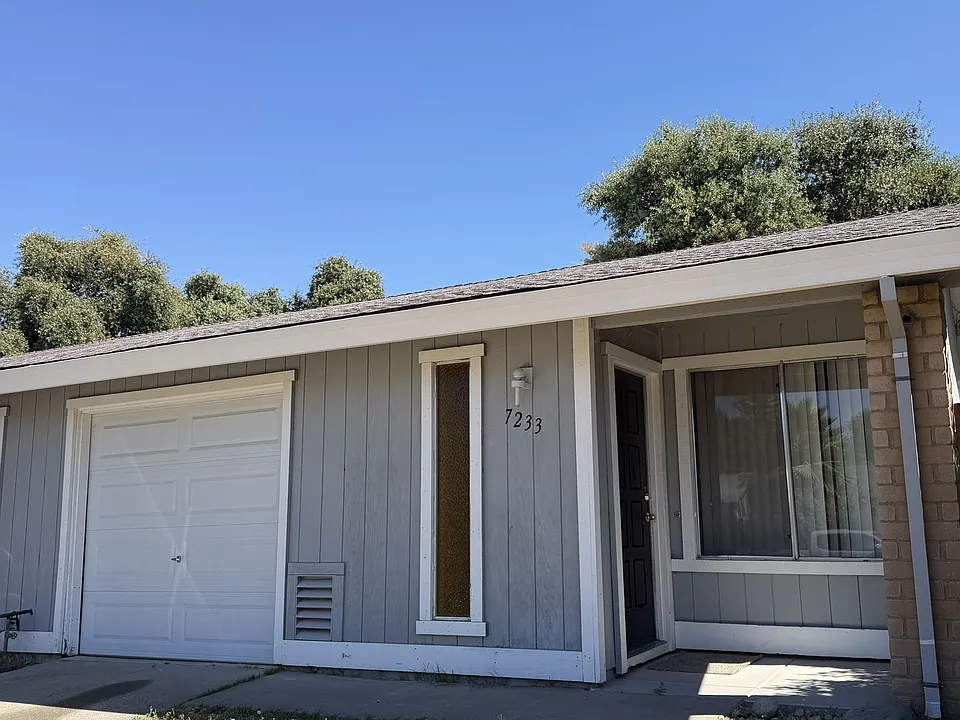 7231-7233 Adobe Casa Ct