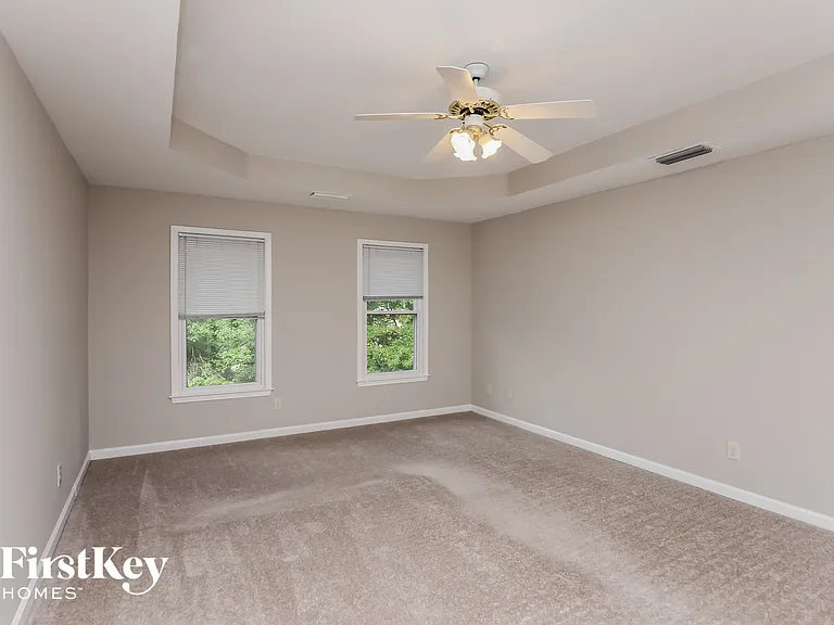 3215 Maple Terrace Dr — Photo 7