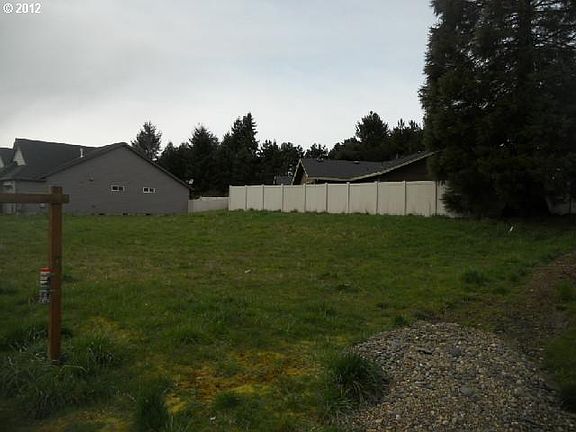 4th image of 0 NE 126th Cir