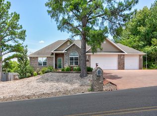 124 Granshire Dr, Bella Vista, AR 72714