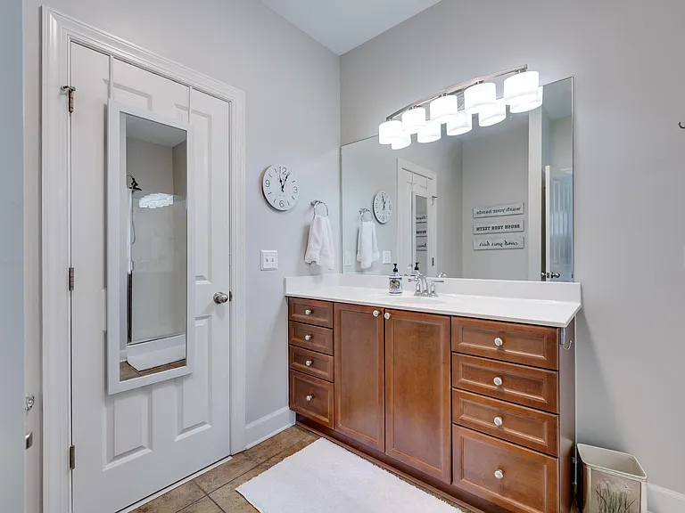 8335 Saint Danasus Dr — Photo 23