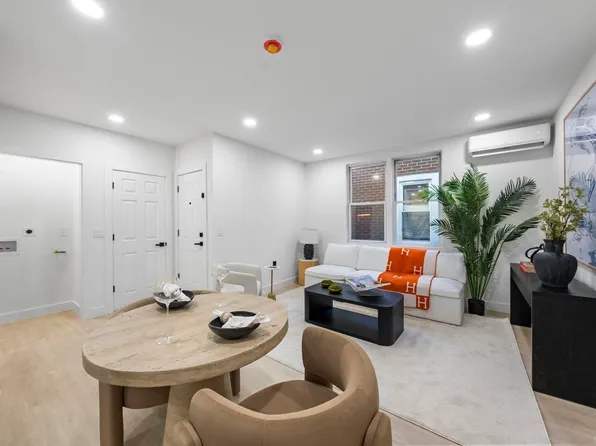 336a Danforth Avenue image 6 of 27